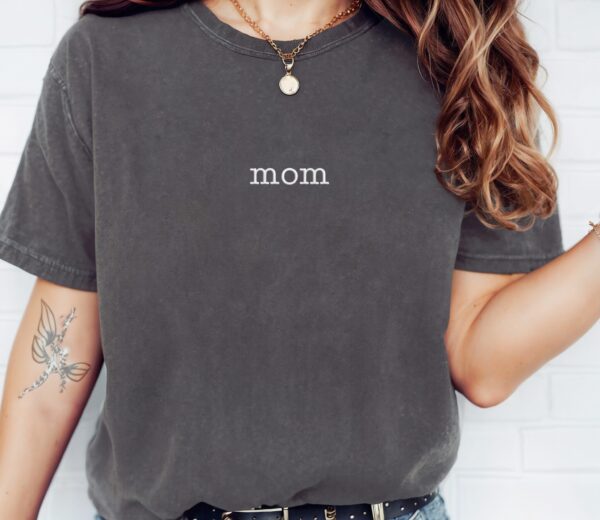 Pepper Comfort Colors Mom Shirt with white “mom” embroidery, casual everyday mom t-shirt.
