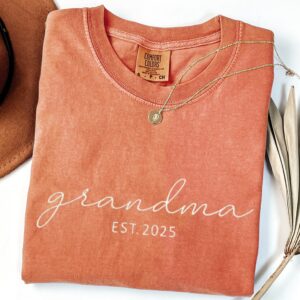 Embroidered Grandma EST 2025 Comfort Colors 1717 Yam T-Shirt, Personalized Grandparent Gift